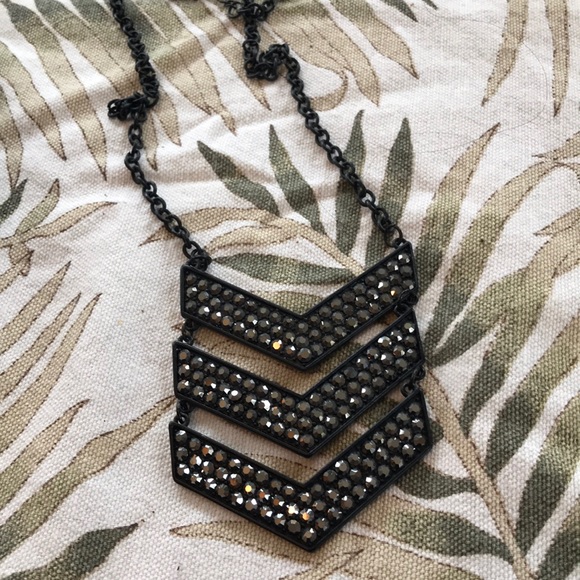 Bundle of Necklaces - Picture 2 of 5